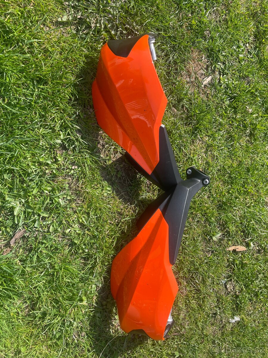 KTM blastry
