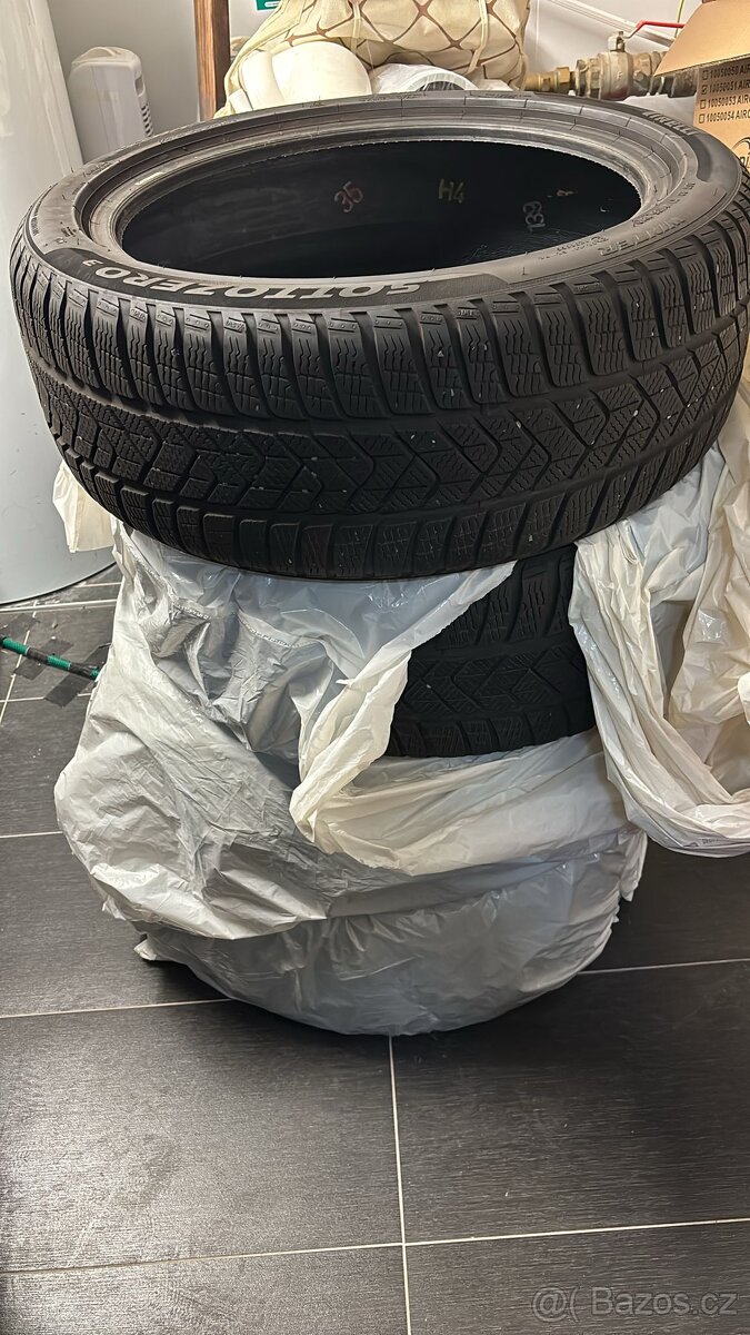 Pirelli sotozero 3 225/45 r18