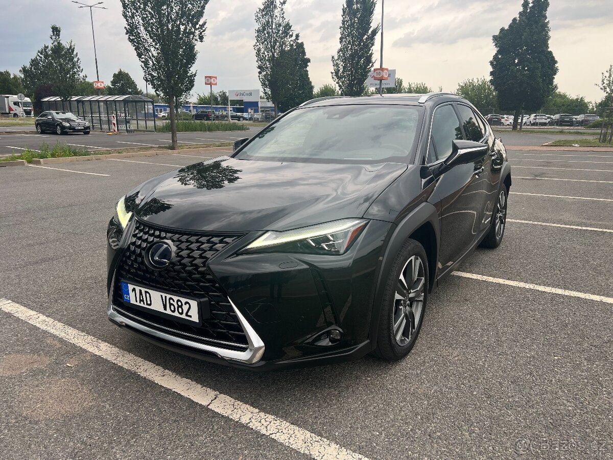 Lexus UX 250h, 2,0 HSD Luxury