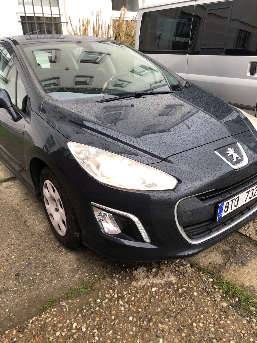 PRODÁM PEUGEOT 308 1,4i