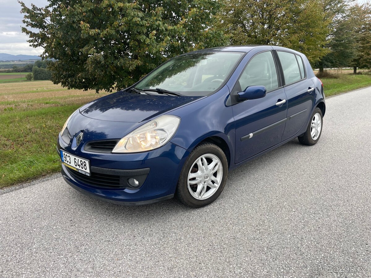 Renault Clio 1.5 DCI 63kW Pěkný stav Nová STK