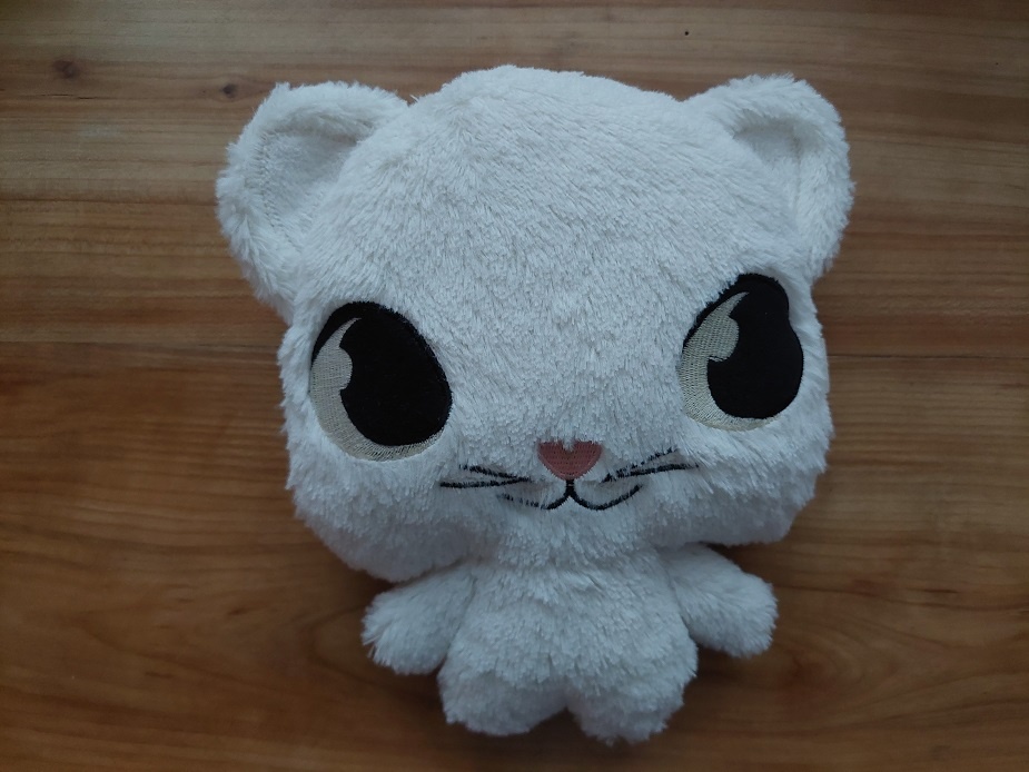 Zánovní plyšák - plyšáček bílá kočička - hračka a talisman