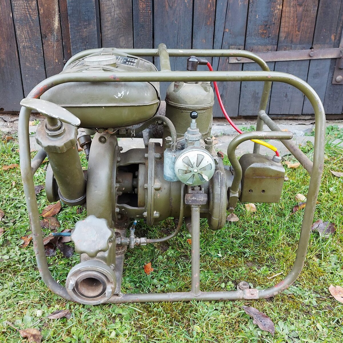 Přenosná hasičská stříkačka PS 3, čerpadlo, proudnice