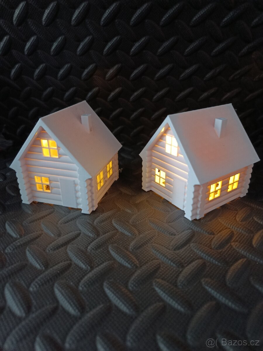 Vánoční svítící dekorace. 8 cm.Cena uvedena za kus.