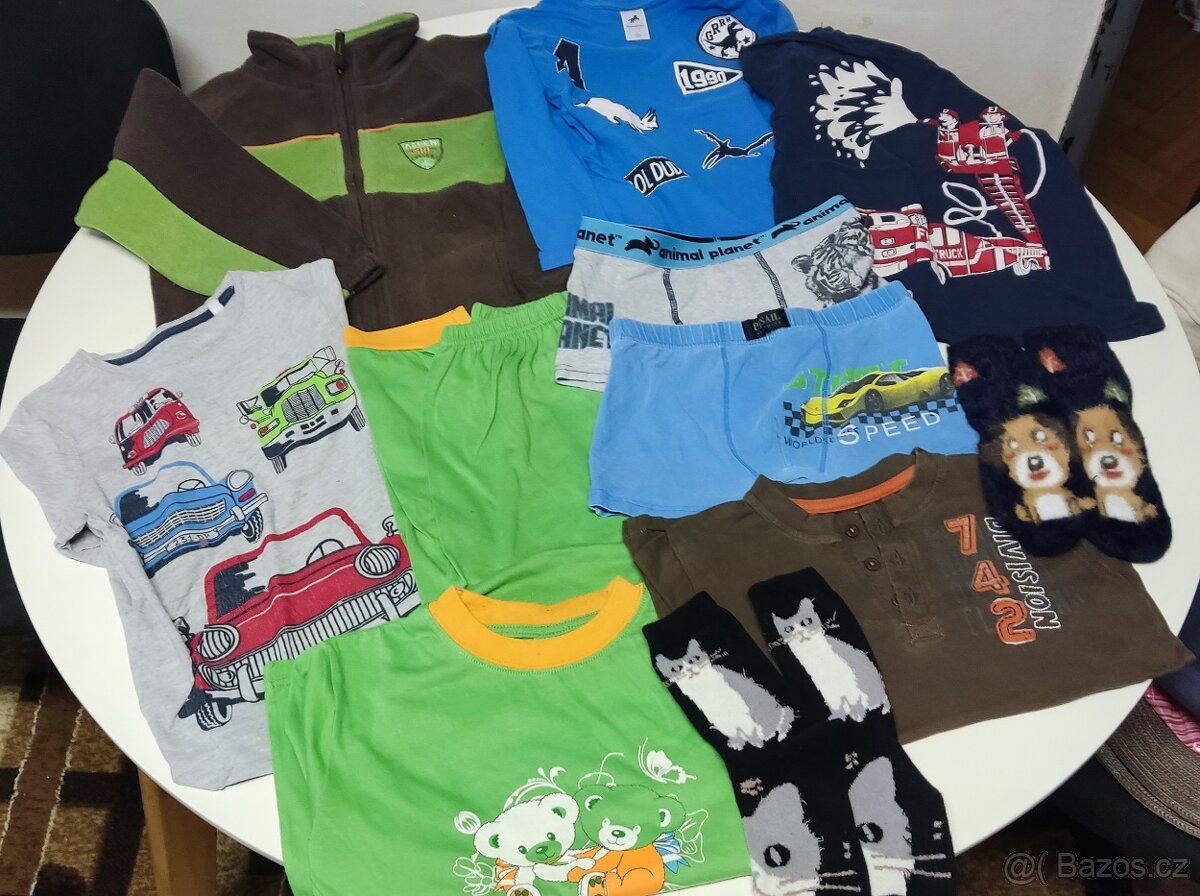 Trička, mikina.. vel. 134