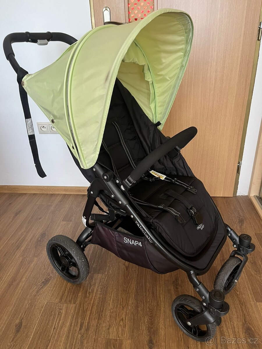 Valco Snap 4 a příslušenství do kočárku