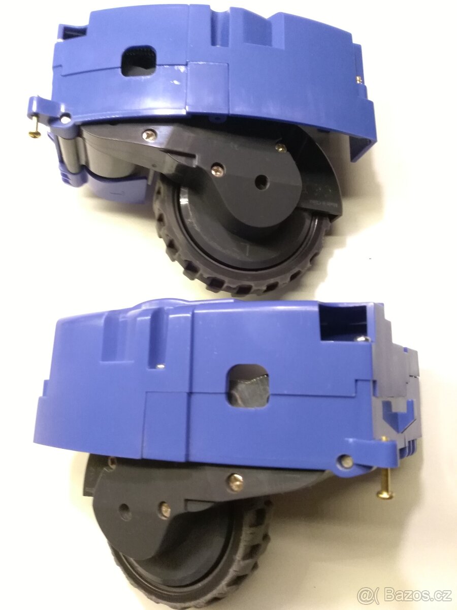 Pravý a levý modul kola robovysavače iRobot Roomba