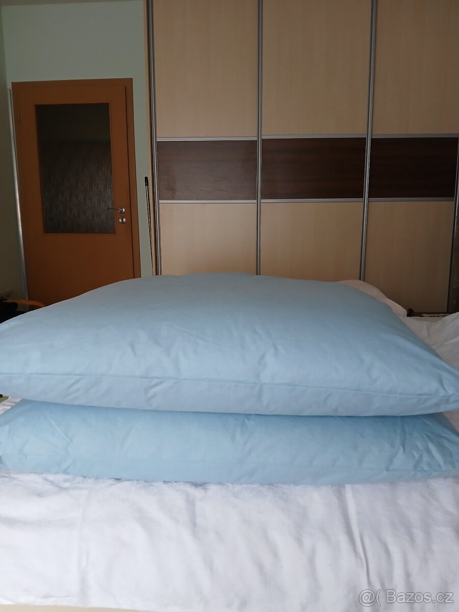 Péřové polštáře