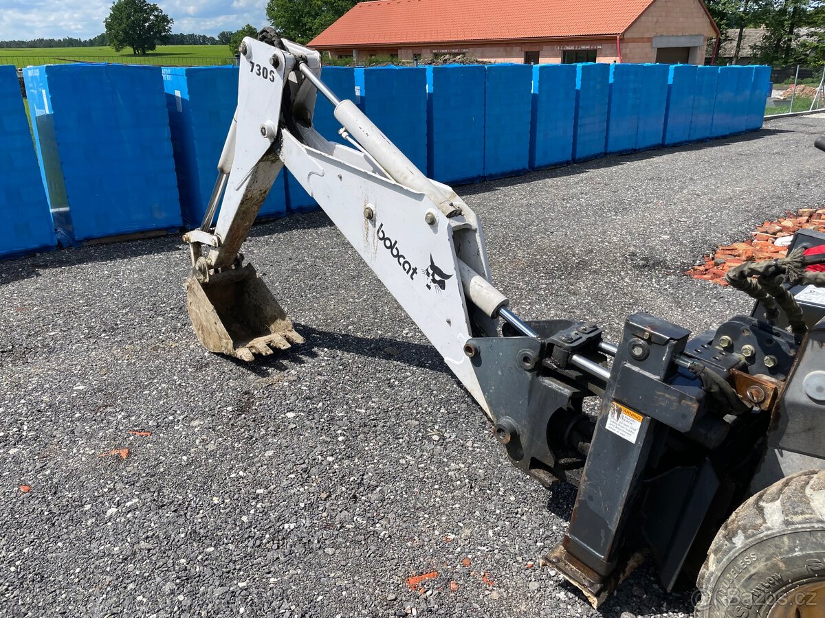Podkop Bobcat 730s