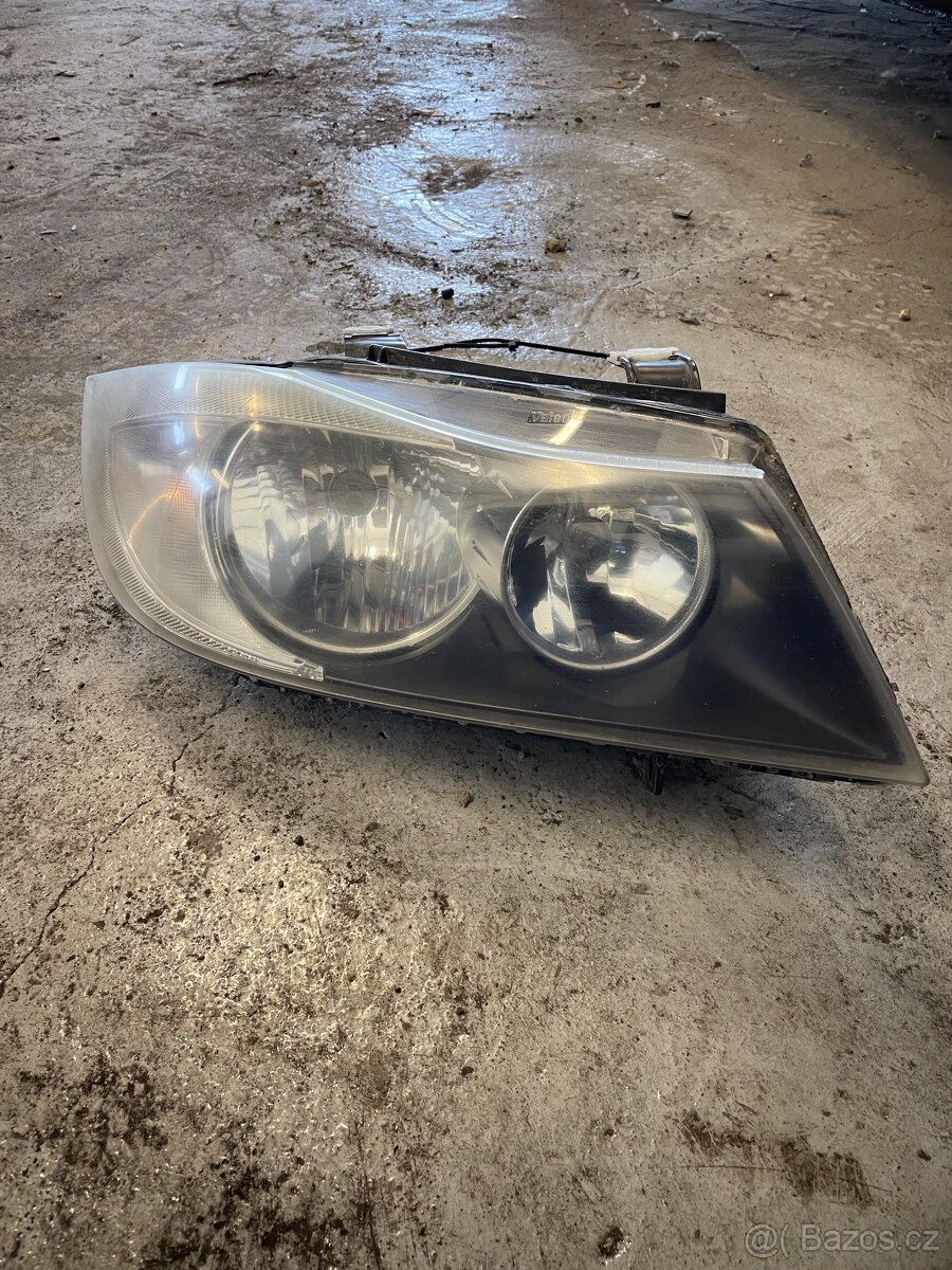 BMW E90/E91 Halogen. světlo pravé před LCI