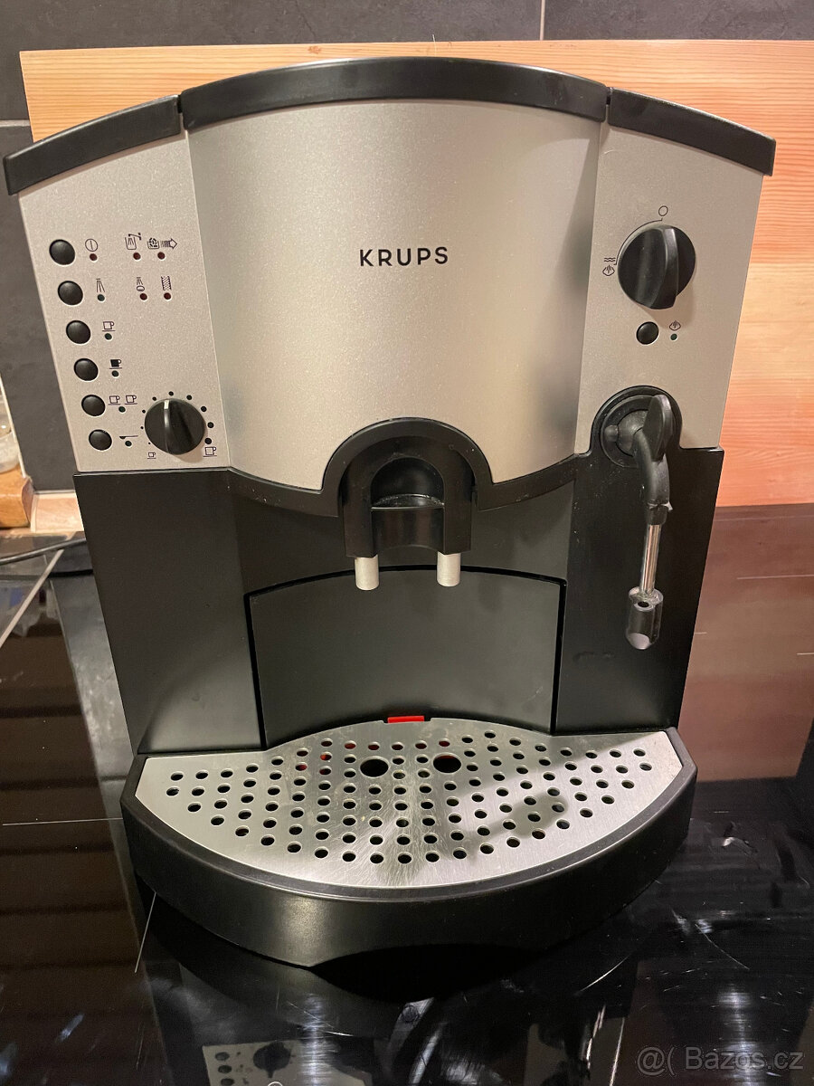 Automatický kávovar Krups Orchestro 889
