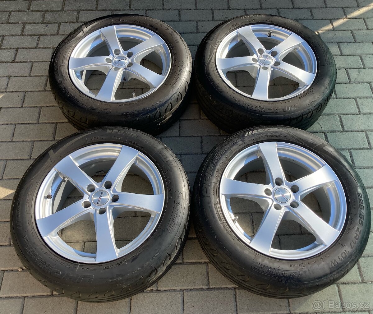 Zánovní ALU Dezent 17 x 7 1/2 5x108 ET40