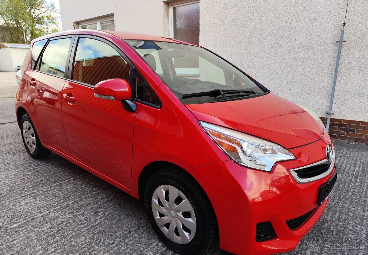 Toyota Verso S 1.3 Benzin 4 Valec nehavarováno Bez Koroze