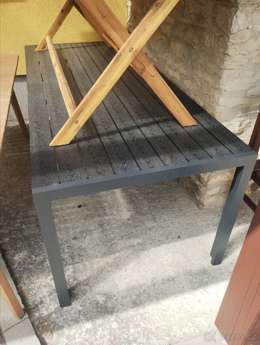 Zahradní stůl 205x90 cm