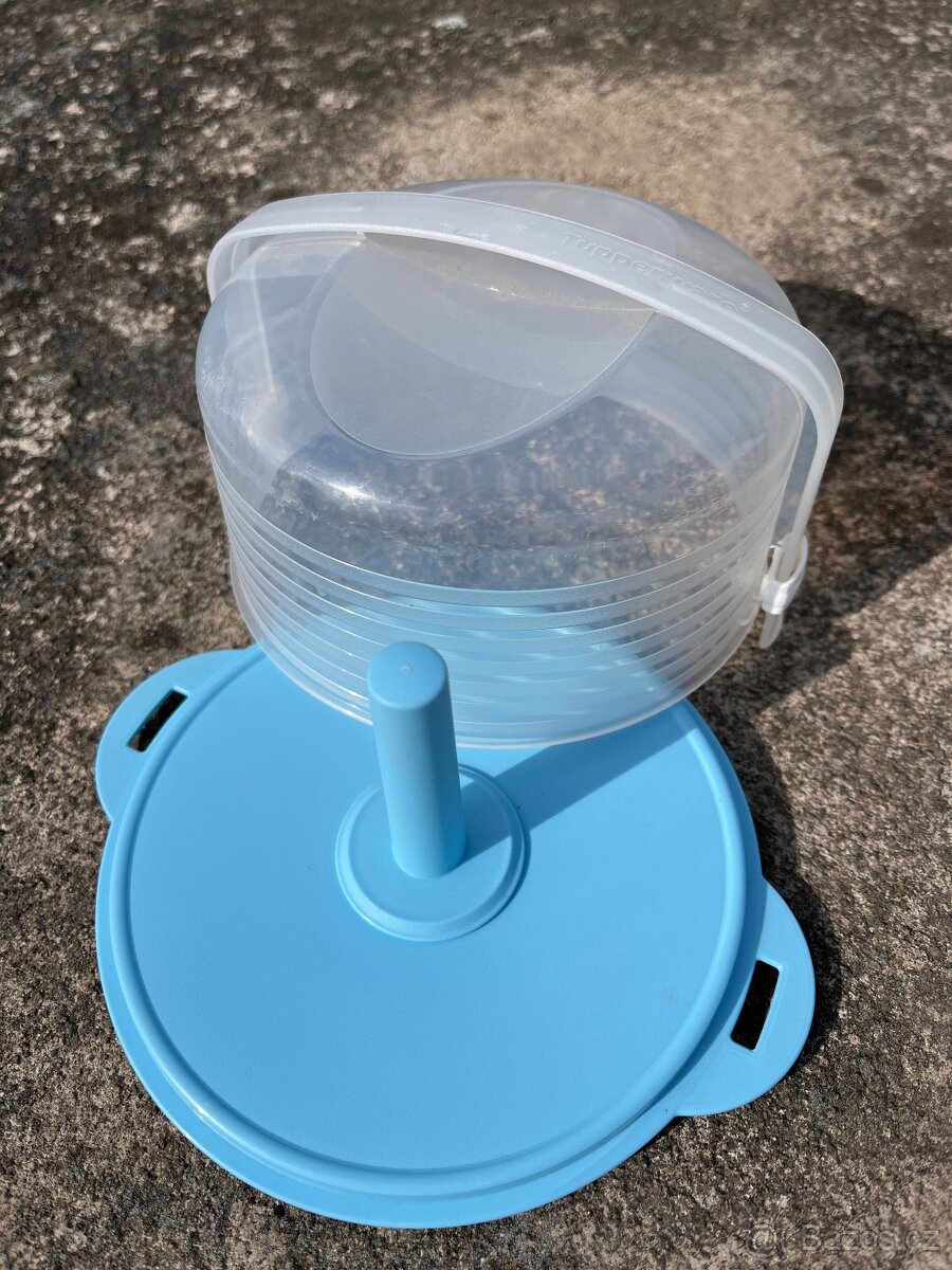 Tupperware dóza