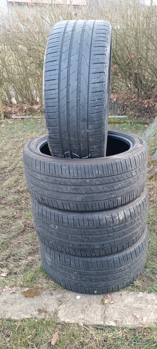 Prodám 4x letní 255/45R20 Hankook