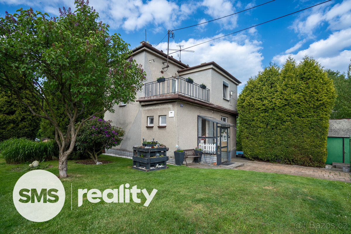 Prostorný rodinný dům 186 m², 2 bytové jednotky, zahrada, ba