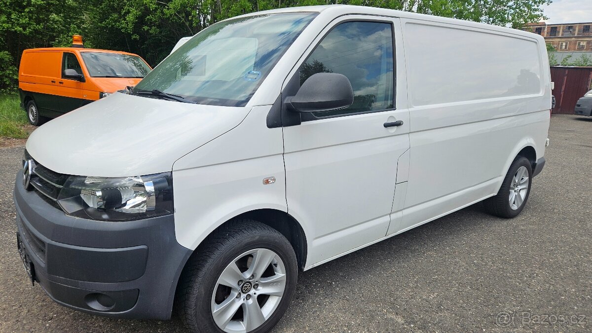 VW Transporter T5 2.0tdi Long