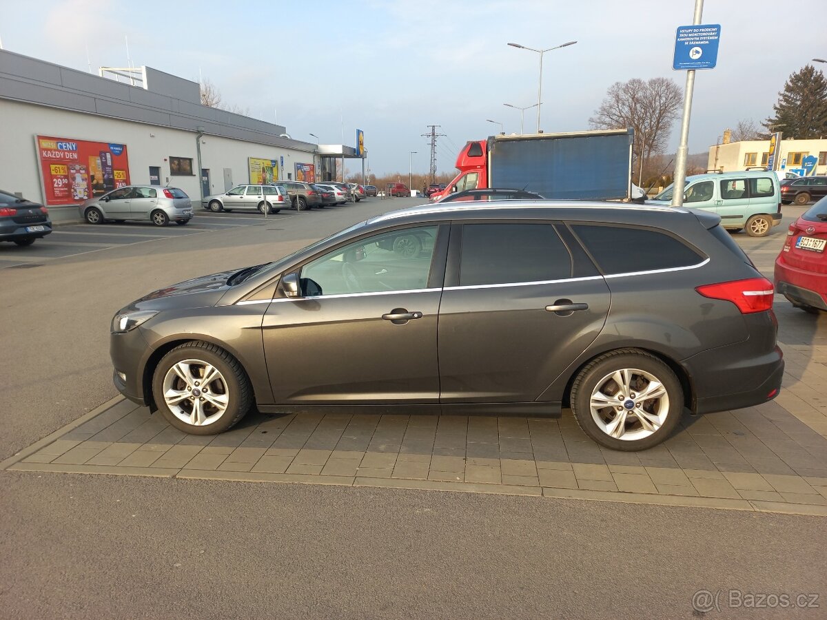 Ford Focus Combi 1.0 EB, 92 kW, TZ, vyhř. sedadla+sklo
