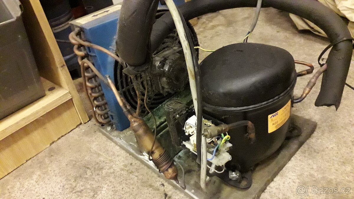 chladící motor kompresor chladič dva kusy prodám