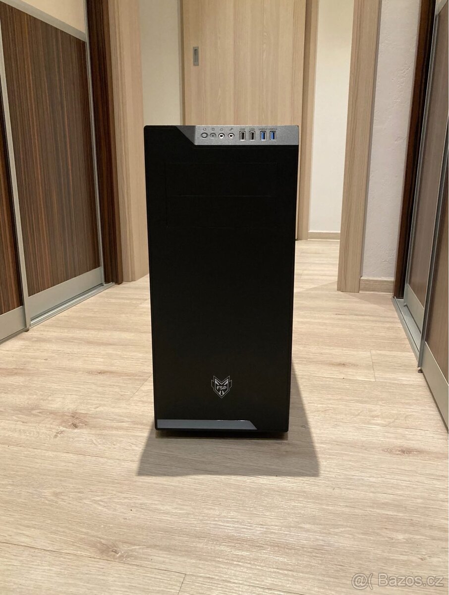 PC – Ryzen 5 3600 / GTX 1660 Super / 32GB RAM / 4TB úložiště