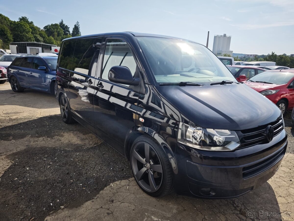 VW MULTIVAN T5 2.0TDI, 103 Kw, 7 MÍST, WEBASTO, KRÁSNÝ,2011