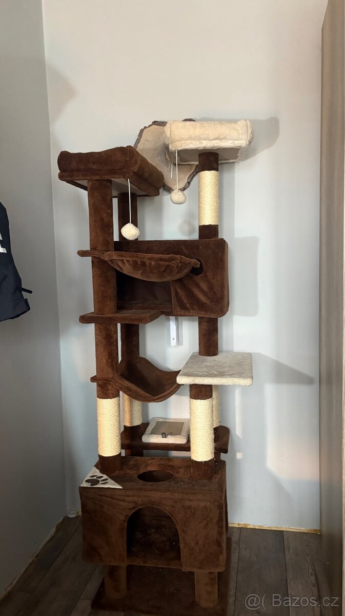 Kočičí škrabadlo, úplně nové