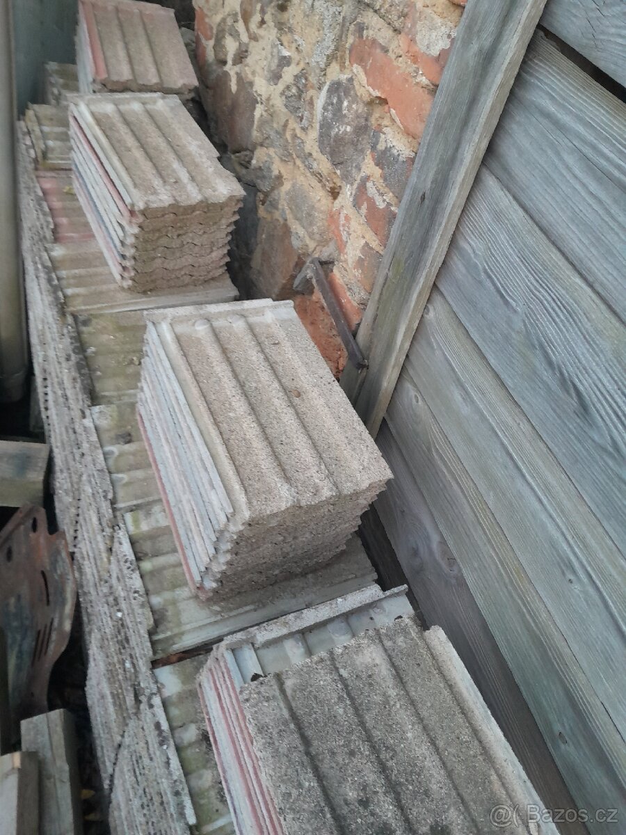 Betonové střešní tašky