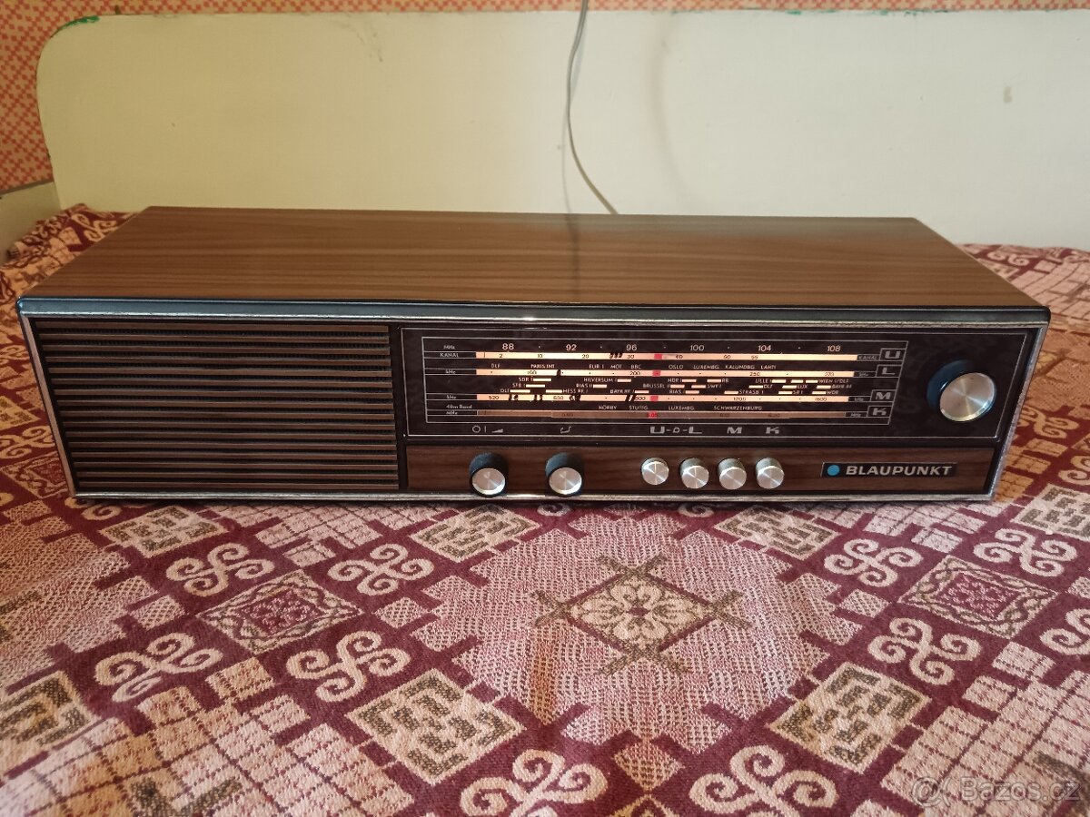 RÁDIO BLAUPUNKT OSTIA TYP 7629230