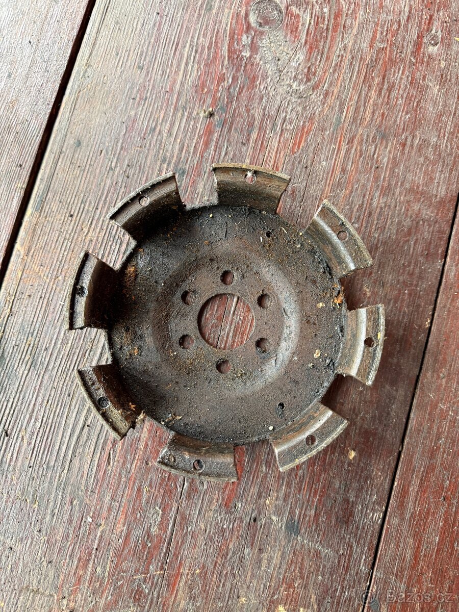 Spojkový koš - Ariel,Nsu ?