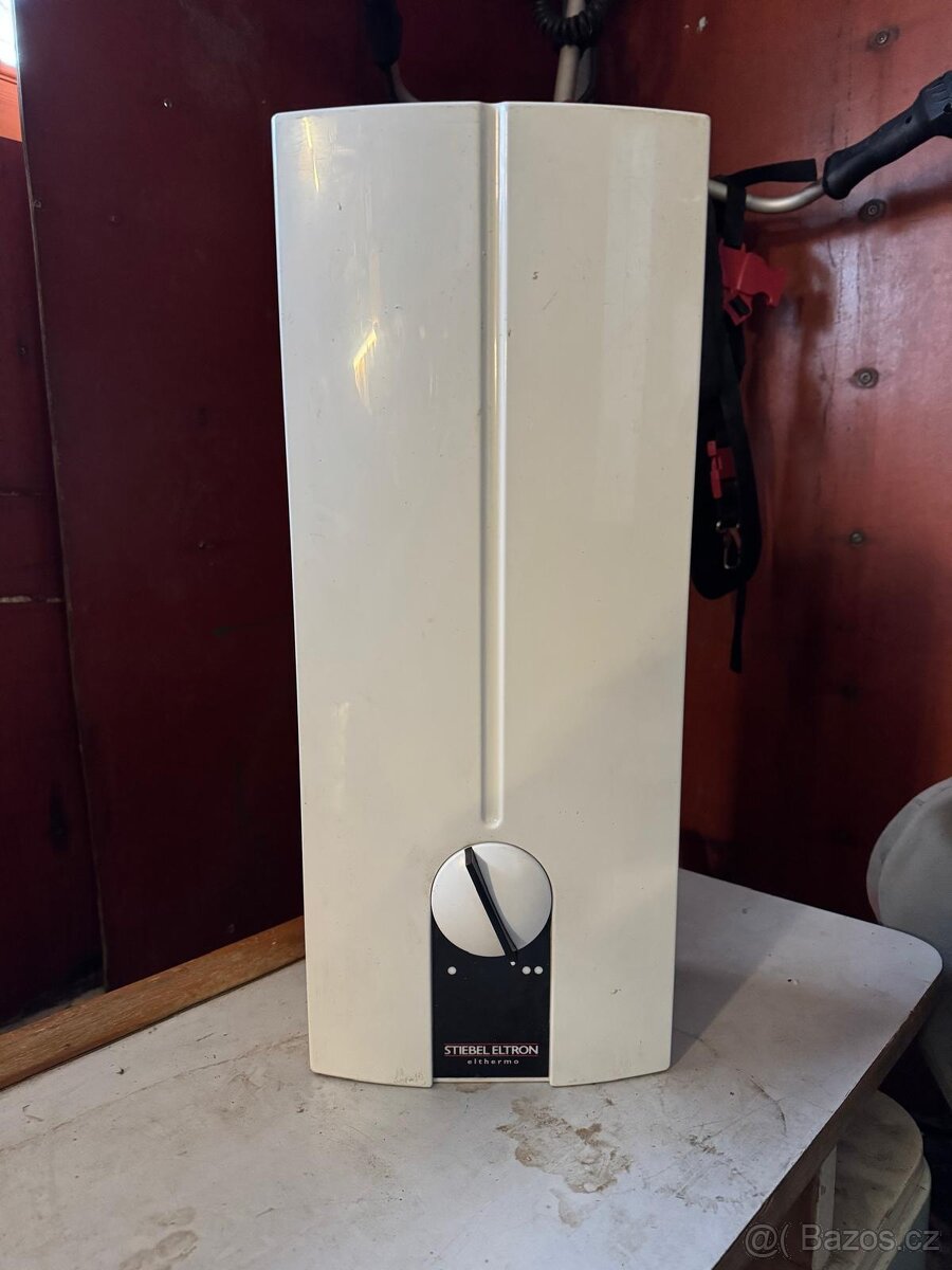 Ohřívač vody STIEBEL ELTRON