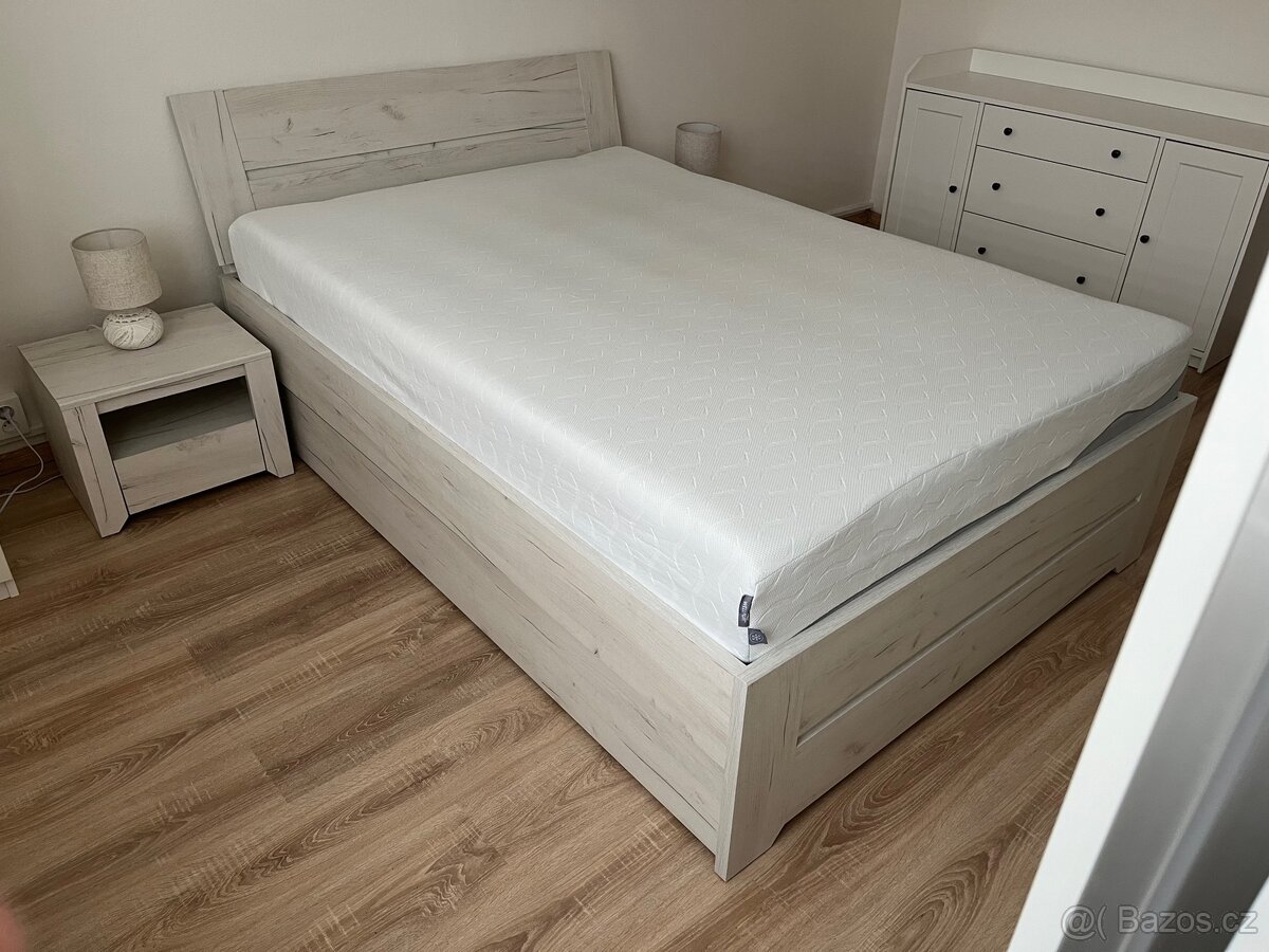 Postel Angel 140×200 + stolky, šuplíky, rošty a matrace