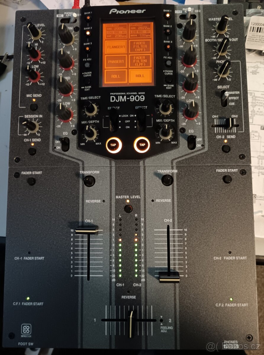 Profi Battle DJ mix Pioneer DJM-909 po servisu TOP