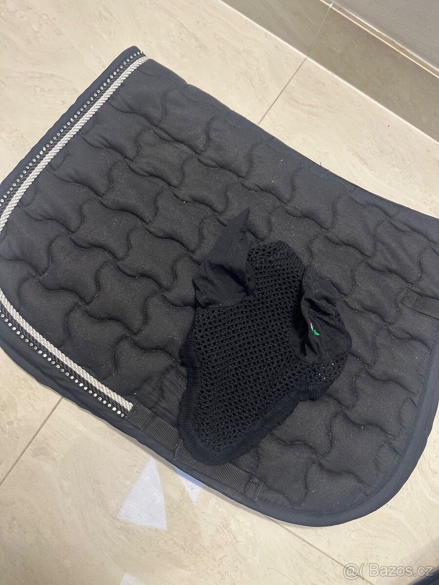 Podsedlova dečka s Equiline čabrakou