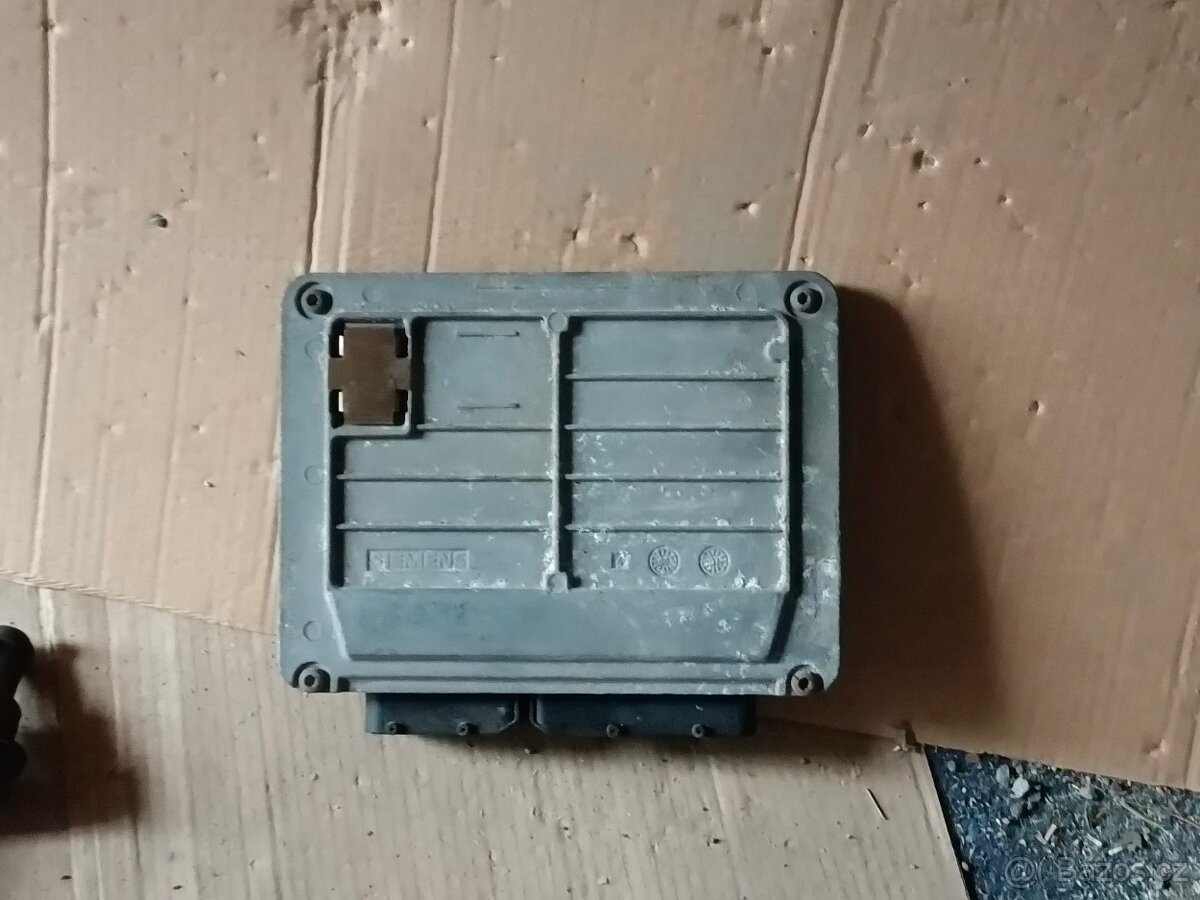 Řídící jednotka Škoda Fabia 1.4 MPi