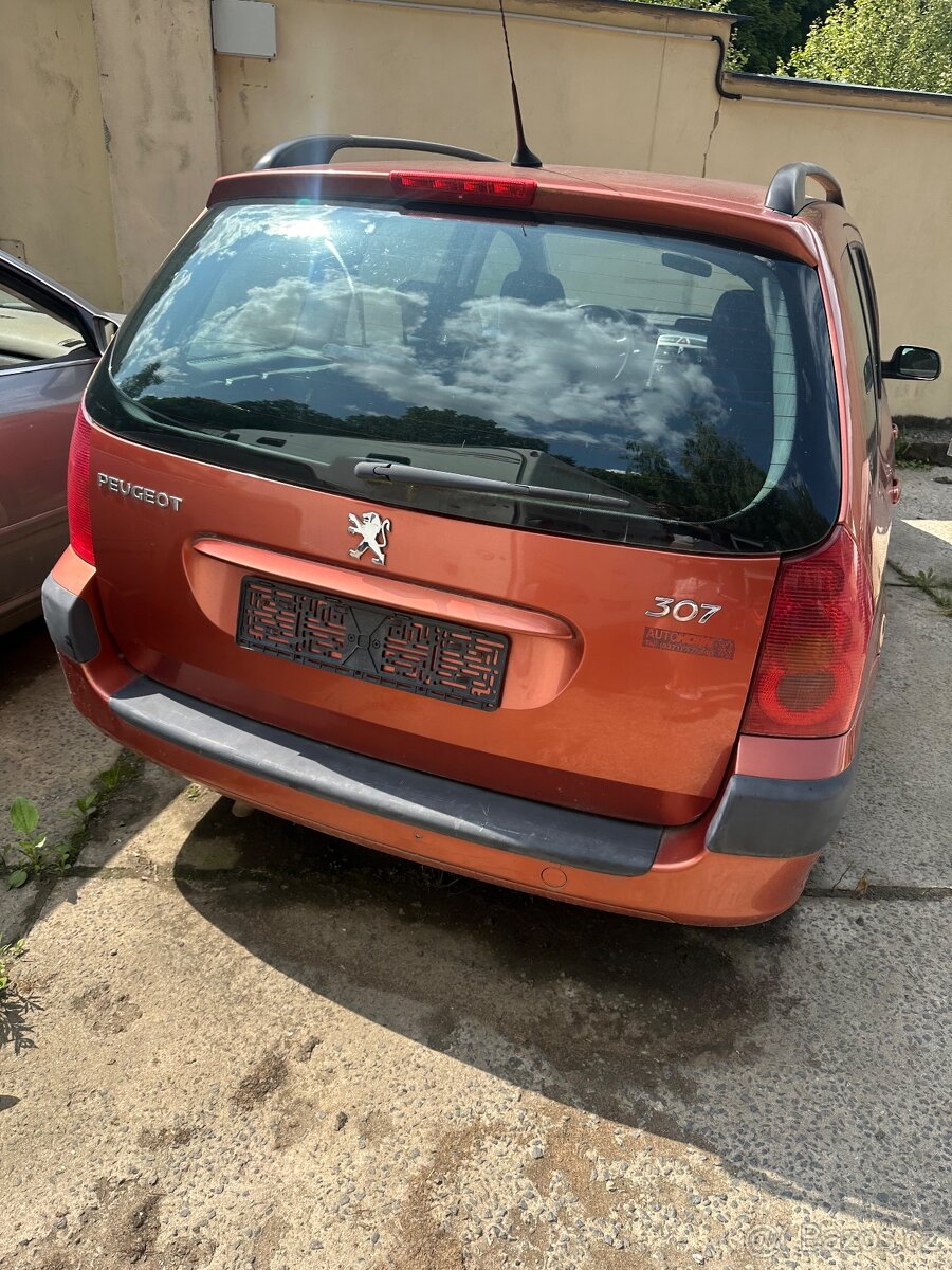 Prodam Peugeot 307