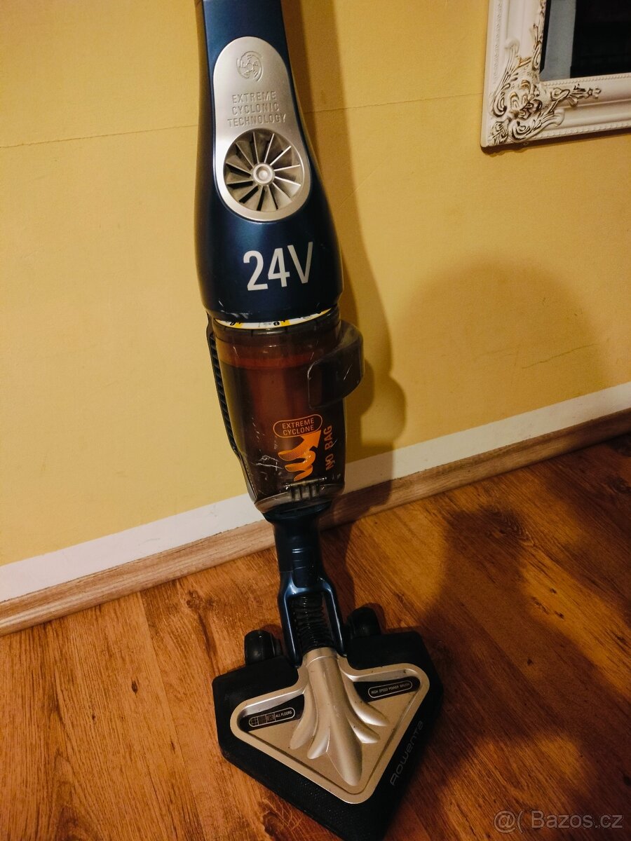 Tyčový vysavač Rowenta