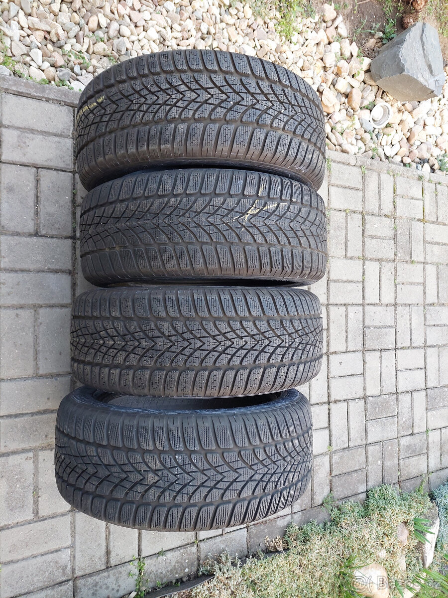 Zimní pneu 225/50R17 98H