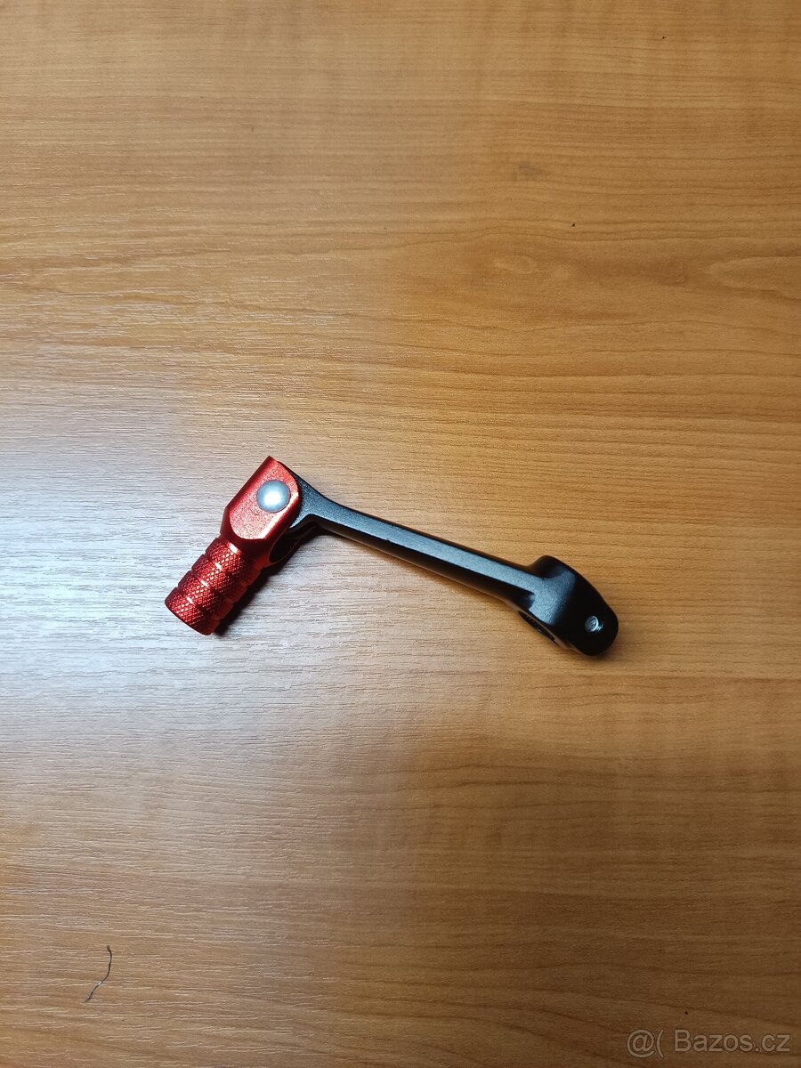 Řadící páka CNC