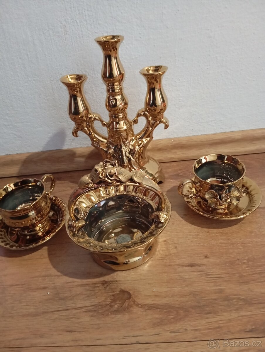 Keramické dekorace.