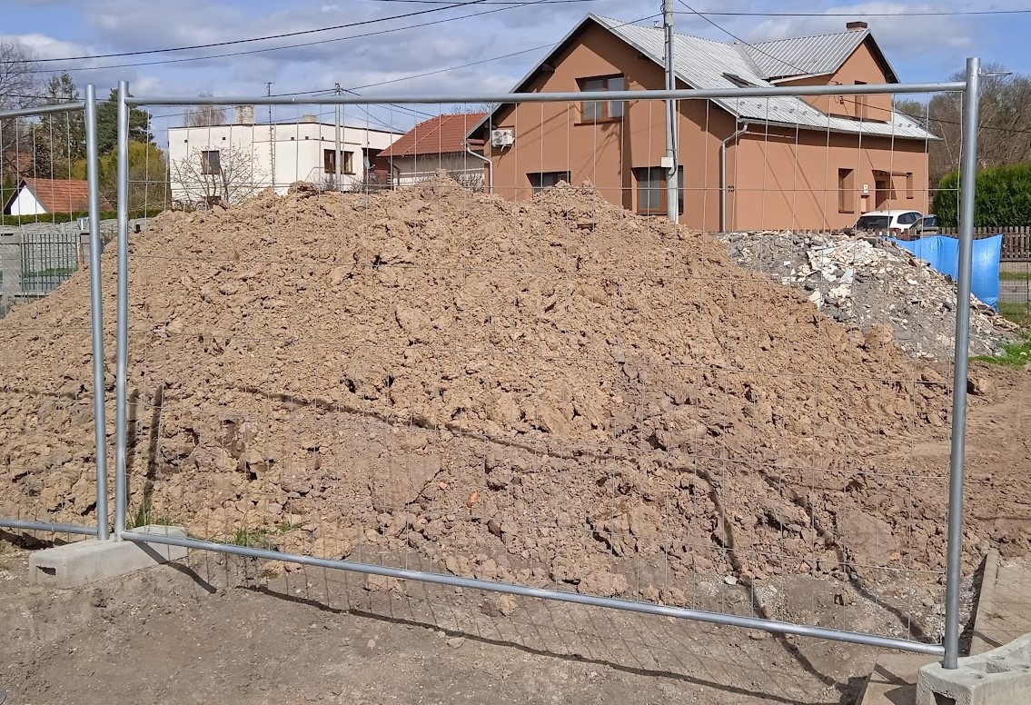 Mobilní plot