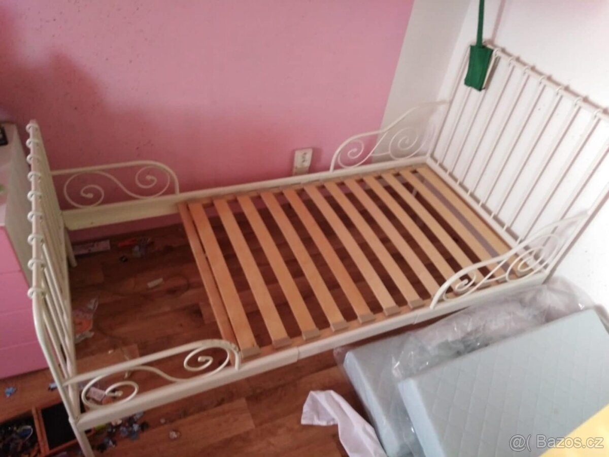 Dětská postýlka