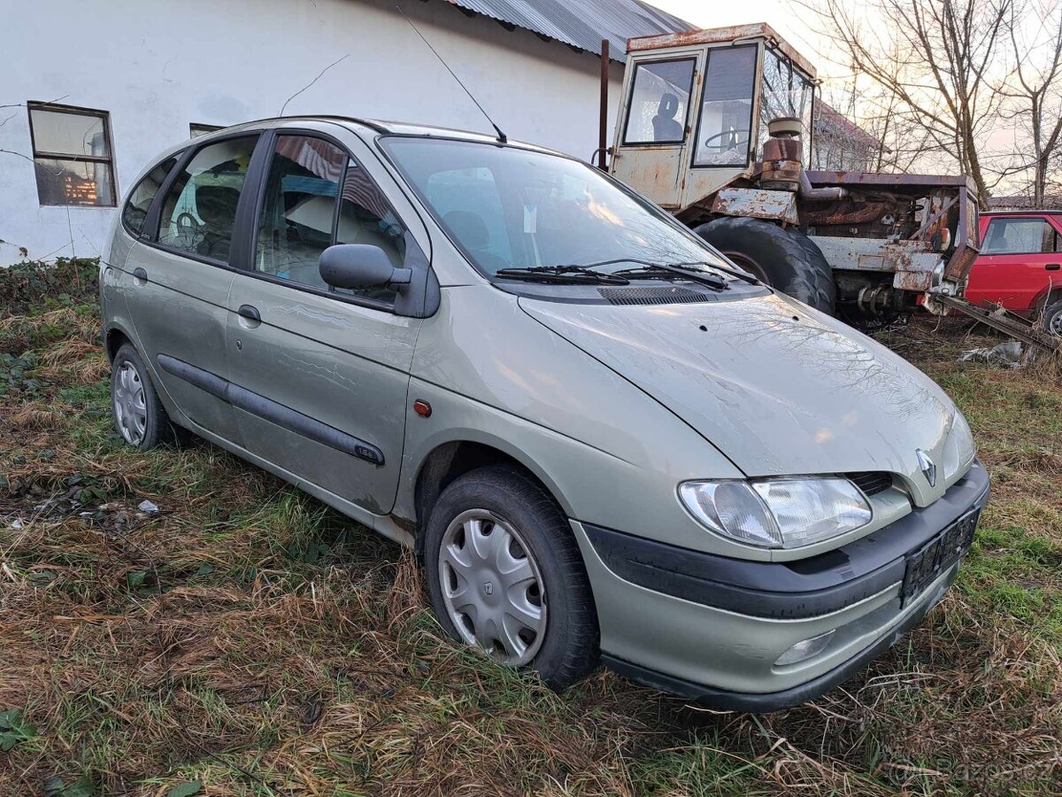 Renault Scenic 1.6i