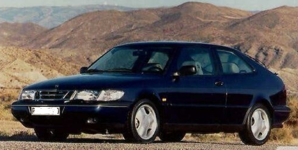 Saab 900 II Coupe 2.0 Turbo veškeré díly z vozu