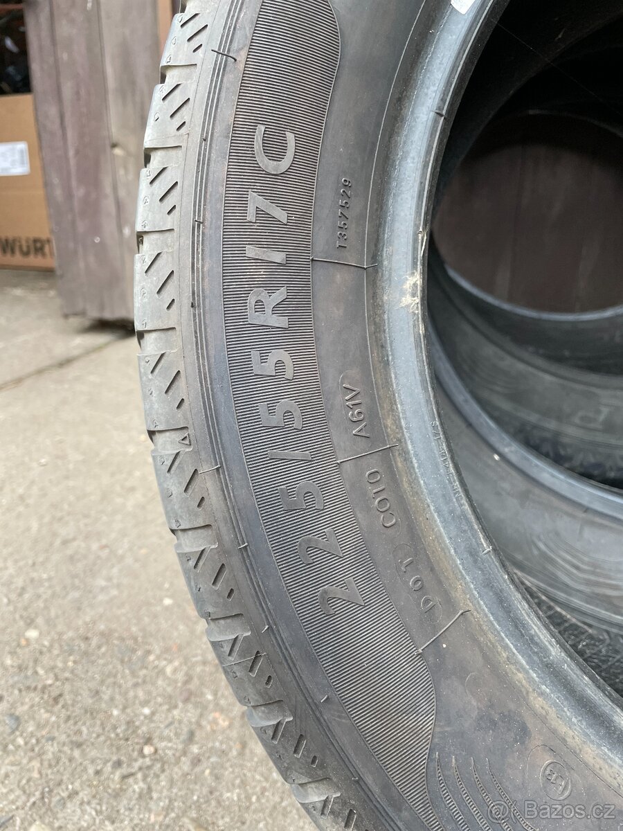 Dunlop 225/55 R17C