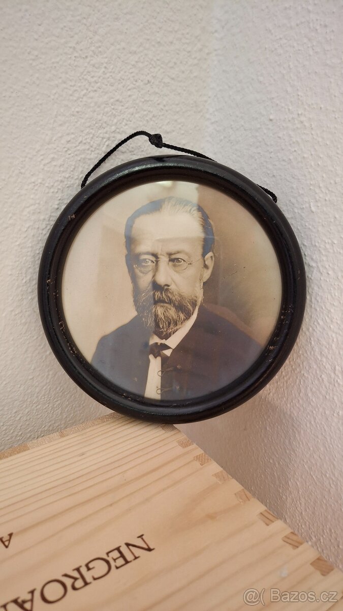 Starožitný dřevěný obrázek B.Smetany