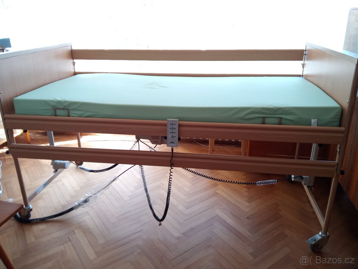 Polohovací elektrické lůžko Burmeier Economic II prodám