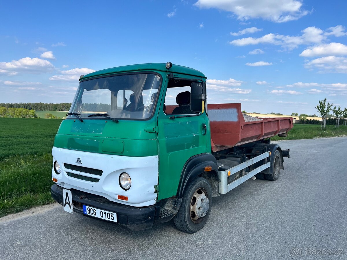 Avia A75