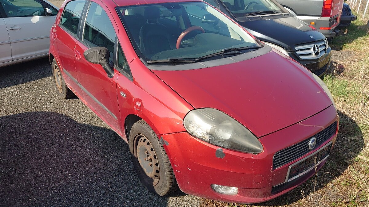 FIAT GRANDE PUNTO 1,4 57 KW AT