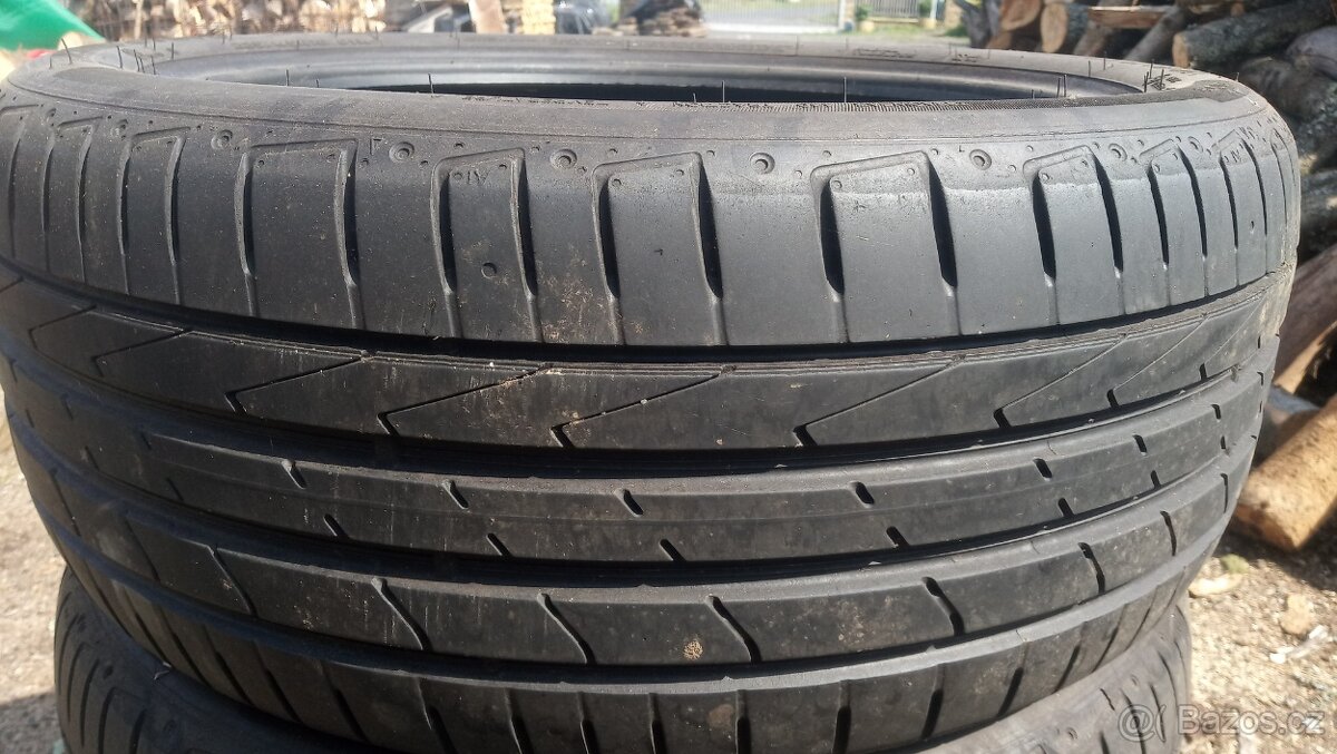 Prodám pneu Hankook Ventus S1 Evo2 225/45 R18 91W